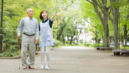 ご相談・施設紹介・見学同行・ご検討時のアドバイスからご入居契約に至るまでのサポートを無料でおこなっています。